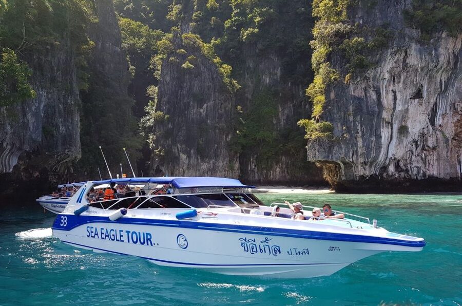 Krabi: 4 Islands Day Trip by Speedboat Including Lunch Box - Chicken Island snorkeling and the famous rock