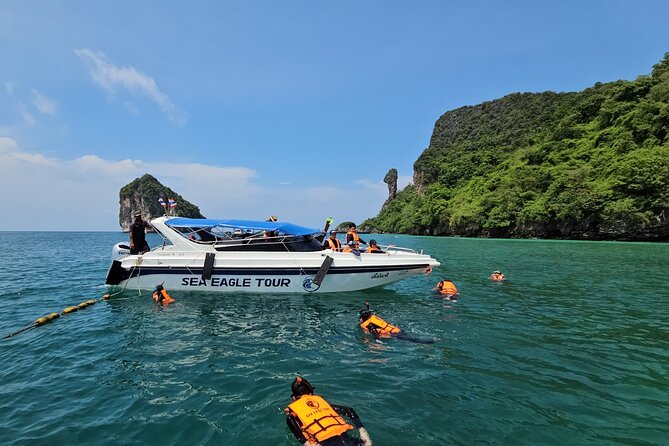 Krabi 4 Islands Speedboat Tour Snorkeling and Beach Lunch - Group size, comfort, and the crowd factor