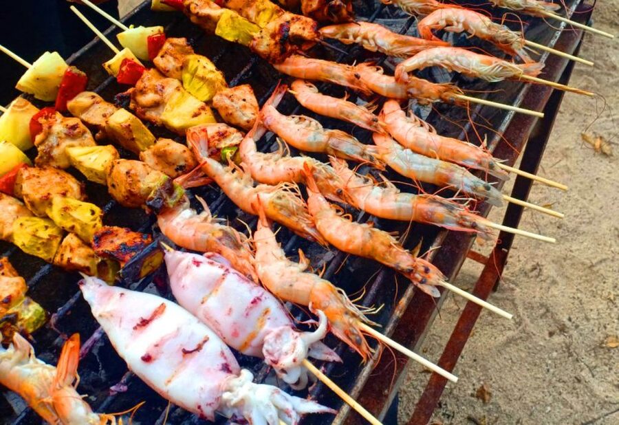 Krabi: 4 Islands Sunset Longtail Boat Tour with BBQ Dinner - Poda Island, dinner, and the changing light