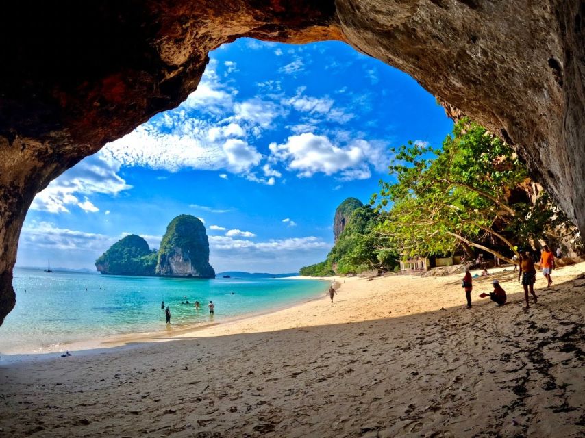 Krabi: 4 Islands Tour by Longtail Boat & Thai Buffet Lunch - Guides, food, and the human side of the trip