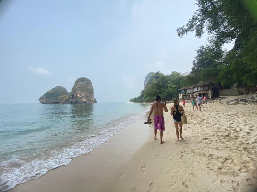Krabi: 7 Island Sunset With BBQ & Plankton Speed Boat Tour - Poda and Tang Ming: the sunset setting