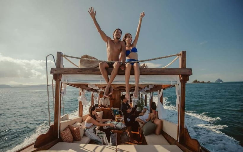 Krabi: 7 Island Tour by Luxury Longtail Boat with Snorkeling - Snorkeling at Koh Tang Ming