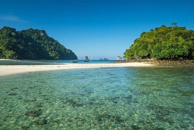 Krabi 7 Islands Snorkeling and Sunset Tour by Speedboat - Poda Island and the rhythm of the first stops