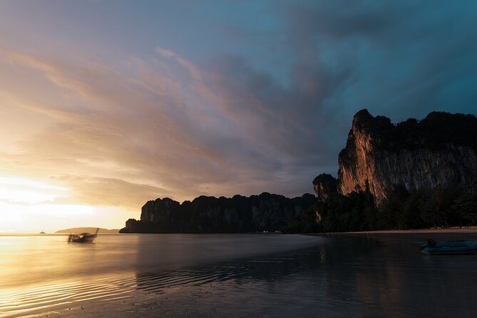 Krabi 7 Islands Snorkeling Sunset and Bioluminescence with dinner - Puya Bay for a Short Beach Break