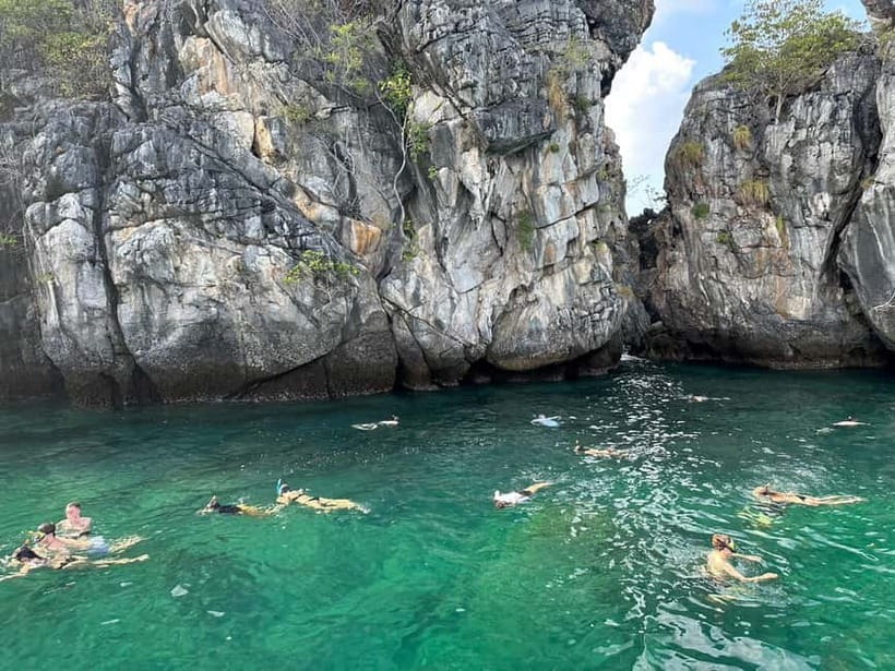 Krabi: 7 Islands Sunset by Longtail Boat with Snorkeling - Koh Mor and Koh Tub at low tide