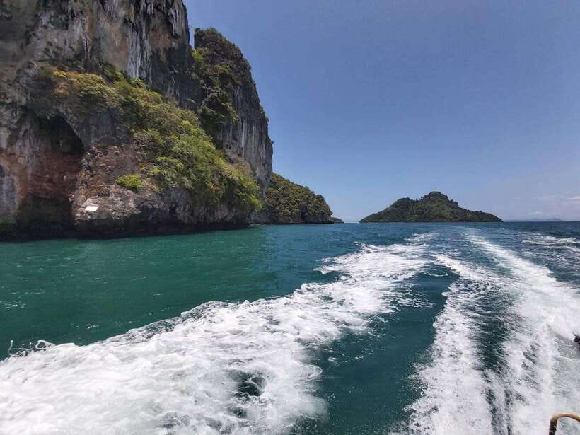 Krabi: 7 Islands Sunset & Plankton Swim with BBQ Dinner - Who should book this Krabi island trip?