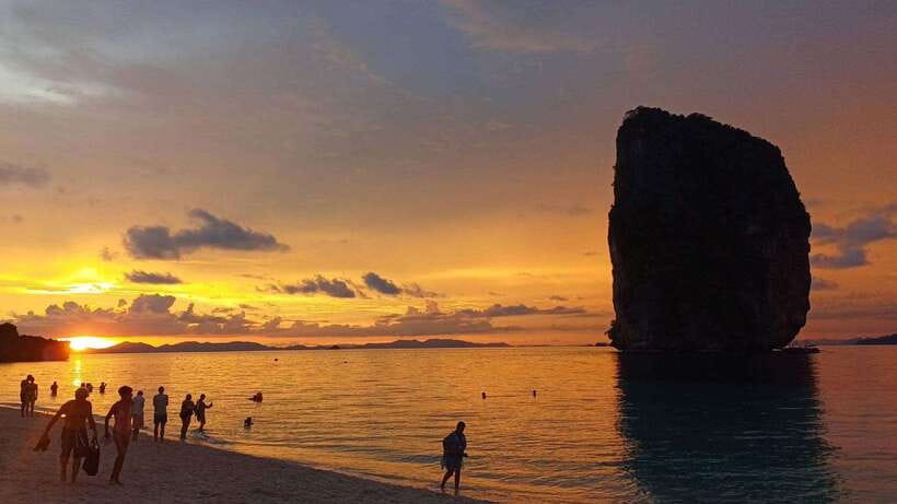 Krabi: 7 Islands Sunset Tour & BBQ & Bioluminescent Plankton - Why this Krabi island tour is worth considering