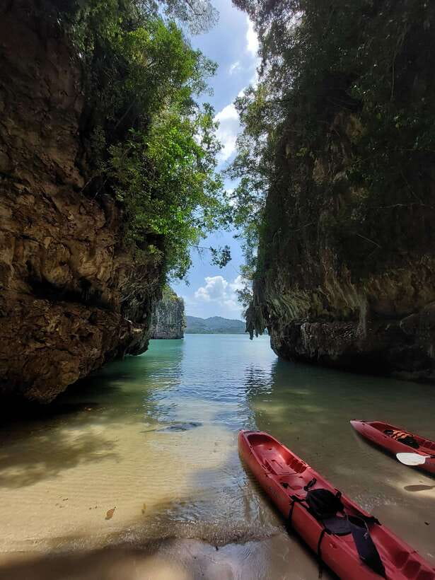 Krabi: A Kayaking Odyssey through Din Daeng Mangrove Maze - Why Ao Thalane is a better paddle than a standard beach outing
