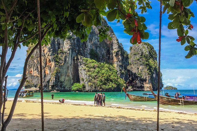 Krabi Ao, nang Bioluminescent plankton by longtail boat - A note on the mixed experience