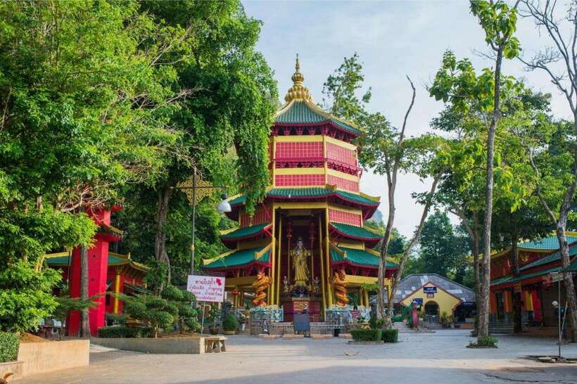 Krabi: Emerald Pool, Hot Springs & Krabi Town Day Tour - The van ride from Ao Nang to Khlong Thom