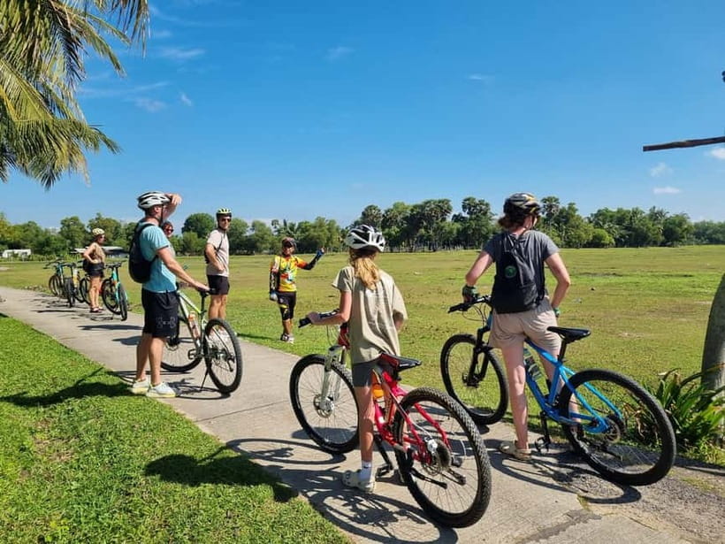 Krabi: Half-Day Koh Klang Culture Cycling Tour with Transfer - Hotel Pickup And A Quick Bike Briefing
