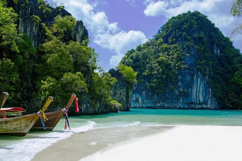 Krabi: Hong Island with Kayaking by speedboat - Lao Lading, snorkeling, and a local working detail