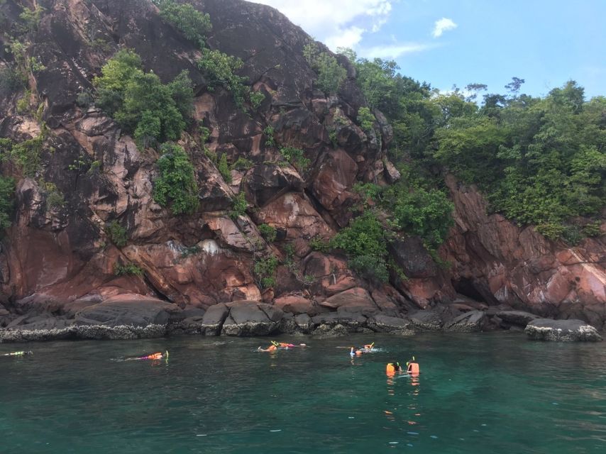 Krabi: Hong Islands Day Trip by Speedboat with Lunch - Lunch at the twin bays