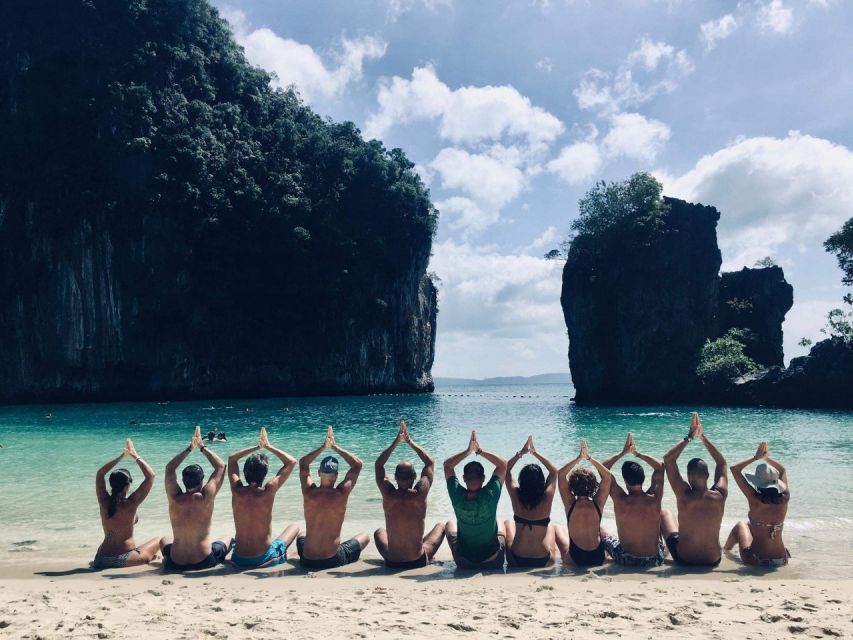 Krabi: Hong Islands Day Trip by Speedboat with Lunch - Hong Lagoon: a short cruise through cliffs