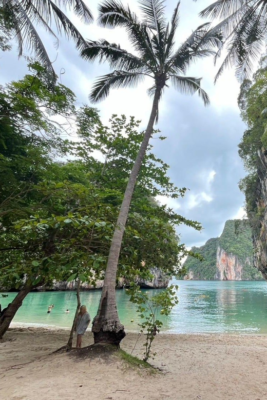 Krabi: Hong Islands - Join tour by Longtail boat - Phak Bia and its shifting sandbar