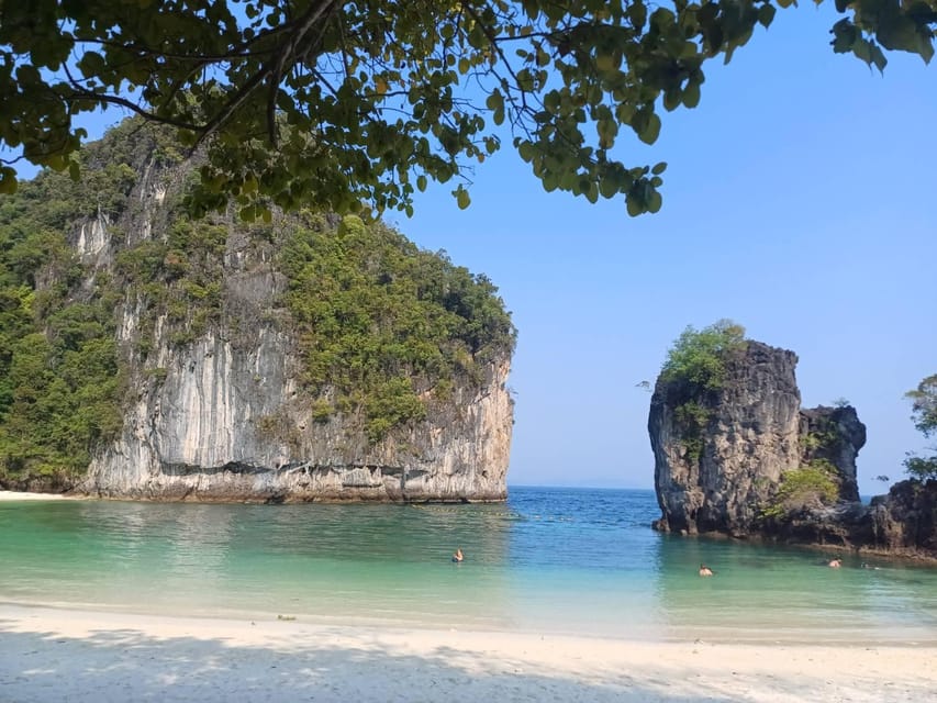 Krabi: Hong Islands - Join tour by Longtail boat - Koh Hong Beach, lunch, and the 360-degree view