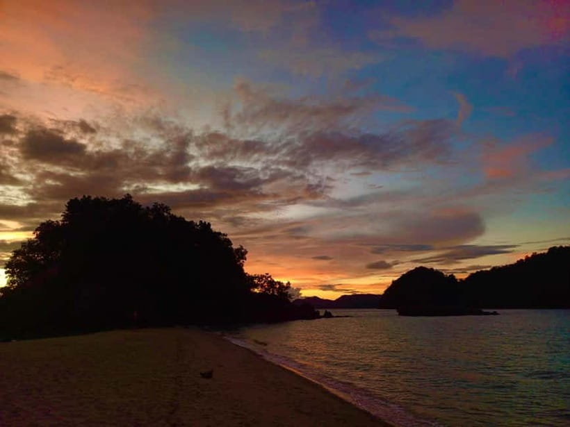 Krabi: Hong Islands Sunset, Bioluminescent Plankton and BBQ - Ko Pak Bia, BBQ, and the sunset hour