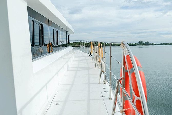 Krabi Hong Islands Sunset Party Catamaran Cruise - Is the catamaran comfortable enough for a full day?