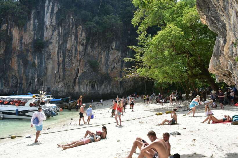 Krabi: Hong & Paradise Island Odyssey by Speedboat - Hong Lagoon by boat and optional kayak