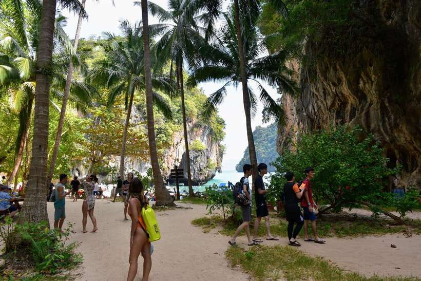 Krabi: Hong & Paradise Island Odyssey by Speedboat - Pakbia’s sandbars and Daeng Island snorkeling