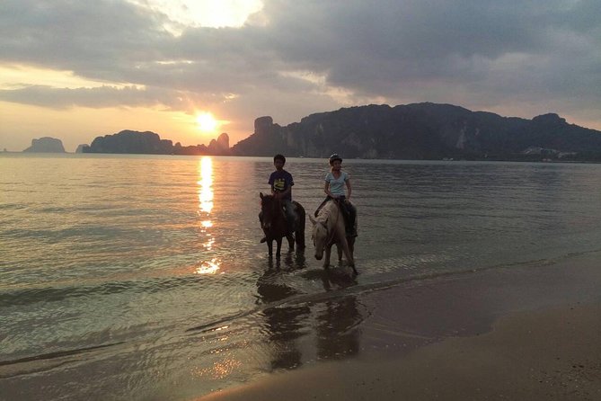 Krabi Horse Riding at Ao Nam Mao Beach - Weather, tides, and what can change