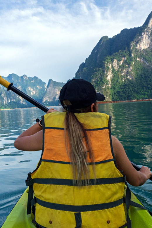 Krabi: Kayak Adventure through Ao Thalane Mangrove Forest - Safety instructions and the first paddle strokes