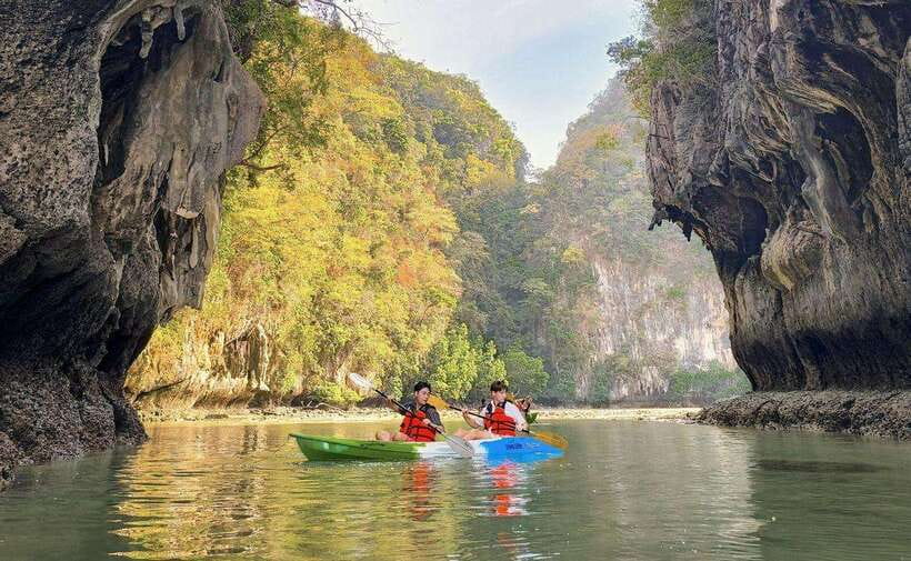 Krabi: Koh Hong Small Group Tour by Luxury Longtail Boat - Hong Lagoon and the tide question