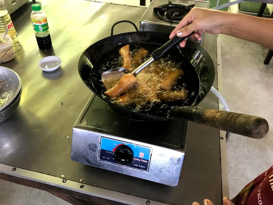 Krabi: Morning/Afternoon Thai Cooking Class at Ya's Cookery - Who will enjoy Ya’s Cookery most?