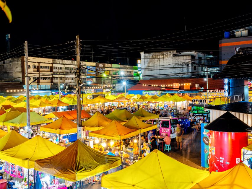Krabi: Private Sunset Boat Trip and Night Market Tour - Tasting Krabi dishes at the stalls