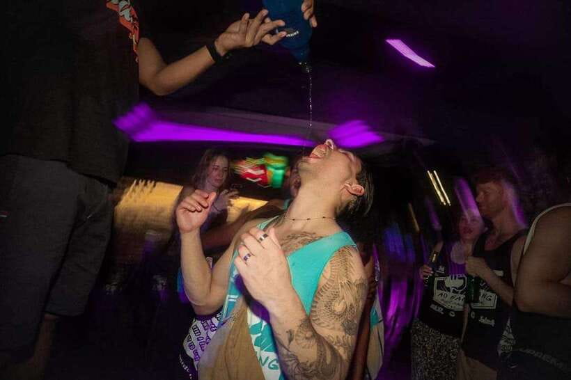 Krabi Pub Crawl - The Best Nightlife Tour in Ao Nang! - Route 1 and Route 2: what the two schedules mean