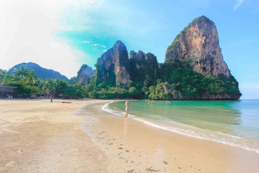 Krabi: Railay Beach Bioluminescent Plankton Ferry Cruise - The ride from Ao Nang to Railay