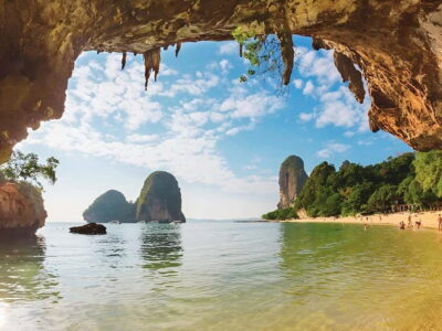 Railay Phra Nang & Diamond Cave Sunset Plankton Tour