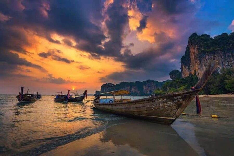 Krabi: Railay Sunset and Bioluminescent Plankton Tour - Why this short evening works in Krabi