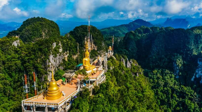 Krabi: Tiger Cave Temple, Emerald Pool and Hot Springs Tour - Emerald Pool starts the day on a cool note