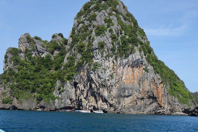 Lanta 4 Islands + Emerald Cave Snorkeling Tour - The morning ride from Ko Lanta
