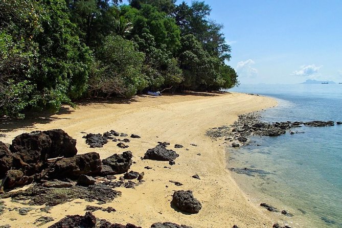 Lanta Mangrove Tour with Sea Cave Kayaking at Koh Talabeng - What the price includes, and what it does not