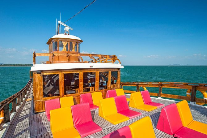 M/Y Lalida Sunset Dinner Cruise in Krabi - Snorkeling beside Chicken Island