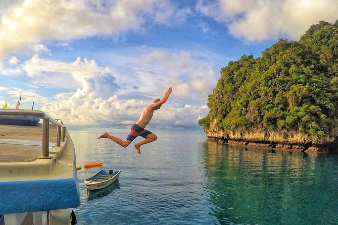 Maya Bay Sleepaboard Spend the night on our purpose built boat in Maya Bay - A Thai buffet, drinks, and time to slow down