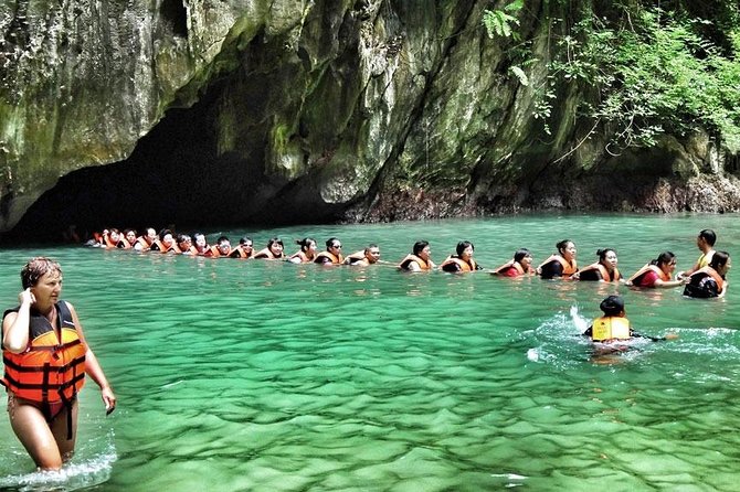 Oneday Tour 4 Islands and Emerald Cave By Tin Adventure Sea Tour from Koh Lanta - Koh Chuak and Koh Ngai for snorkeling