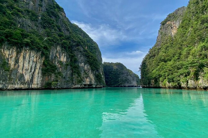 Phi Phi Islands Adventure Day Tour by Speedboat from Krabi - Maya Bay and its famous cliffs