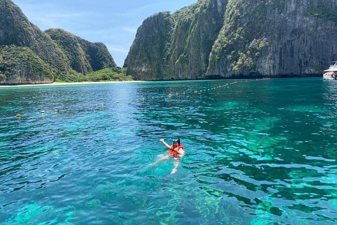 Phi Phi Islands and Maya Bay Tour by Speedboat from Krabi - Lunch, snorkeling, and guide service