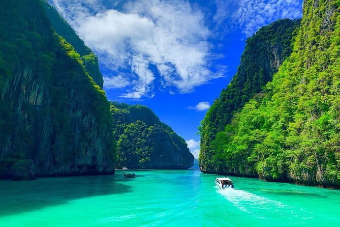 Phi Phi, Maya and Bamboo Islands Day Tour by Speedboat in Krabi - Monkey Beach is more about the view than the monkeys