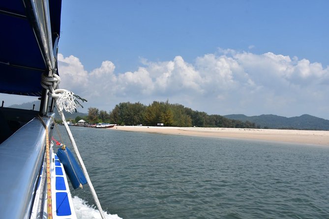 Private 4 Island Speed Boat Tour from Krabi - Why the private boat matters in Krabi