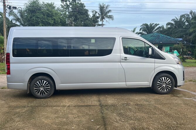 Private Airport Transfer in Krabi - A private arrival at Krabi Airport