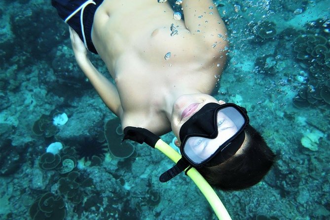 Railay and 4-Island Sunset Speedboat Cruise with Night Snorkel - Sunset food and the transition to darkness