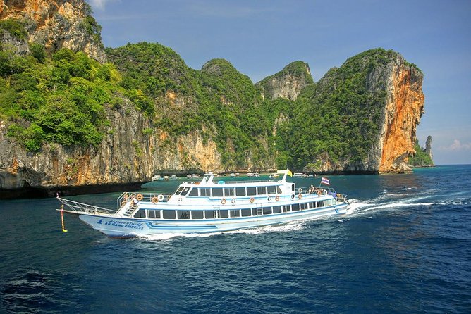 Railay Beach to Koh Lanta by Ao Nang Princess Ferry - Arriving at Saladan Pier in northern Koh Lanta