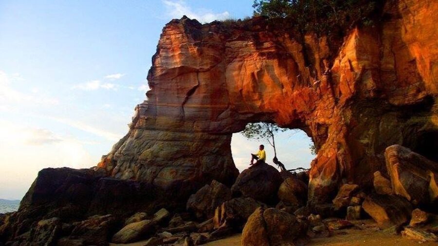 Sea Kayaking in Ao Thalane & Optional Full-Day Hong Island - What the $37 price really covers