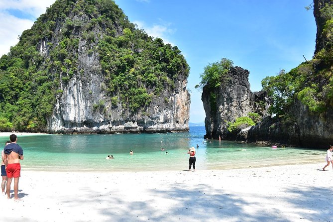Small-Group Sea Kayaking in Ao Thalane Bay and Hong Island from Krabi - Included equipment and the practical value of hotel pickup