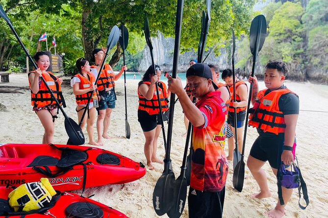 Snorkeling and Kayaking Tour at Hong Islands From Krabi - The viewpoint climb and the final boat ride