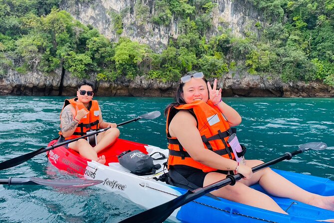 Snorkeling and Kayaking Tour at Hong Islands From Krabi - Hong Lagoon: the tour’s most distinctive section